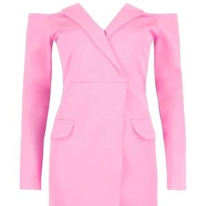 Boohoo Dresses - Sexy off the shoulder Dress π Boohoo Dresses - Sexy off the shoulder Dress π